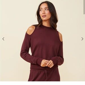 Monrow cold shoulder crew neck cut out sweatshirt burgundy red large